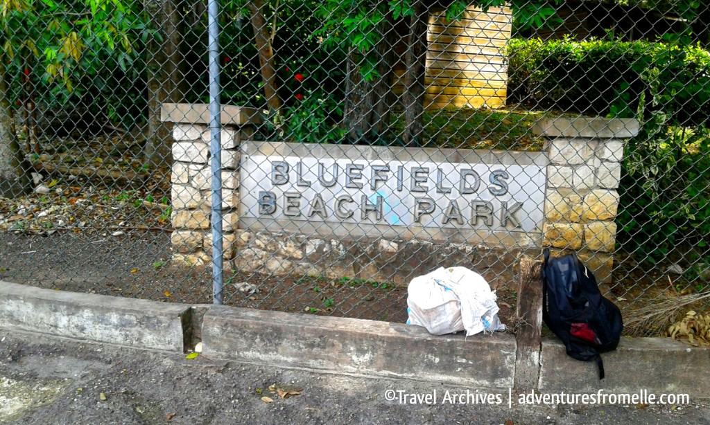 welcome to bluefields-beach